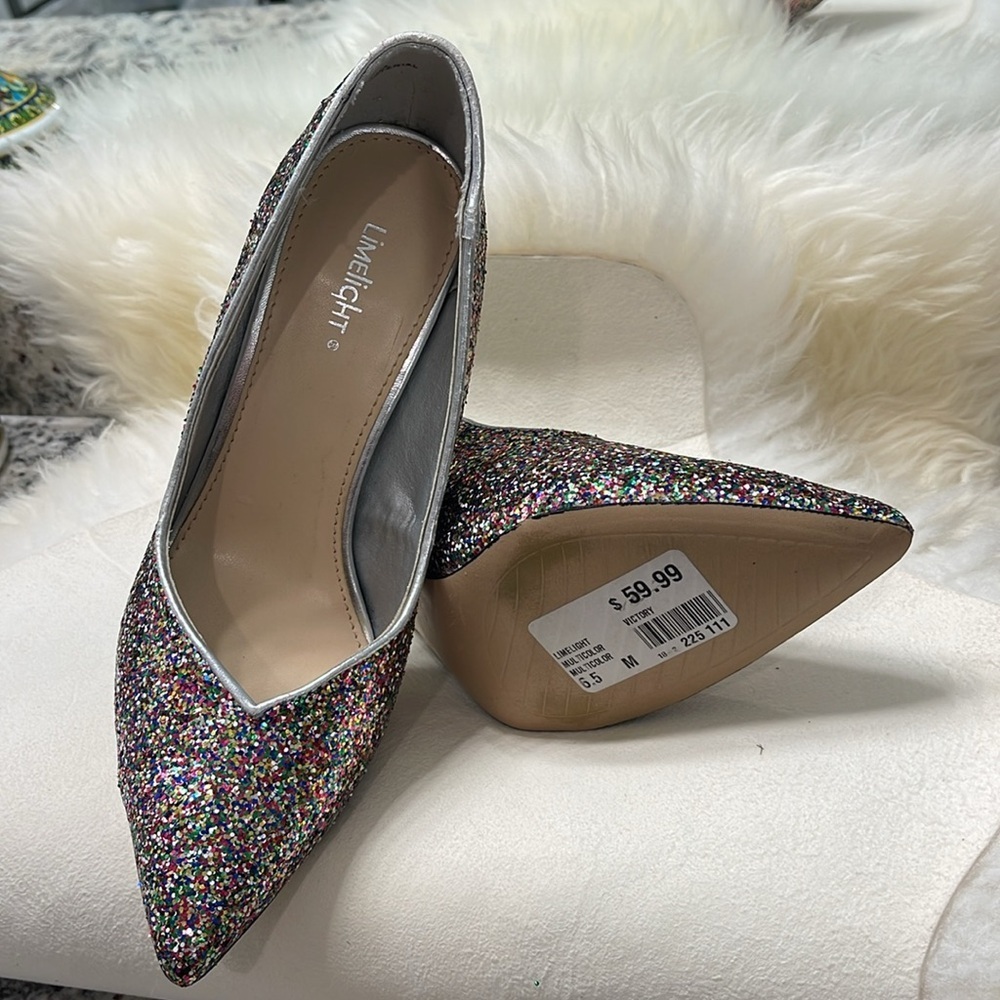 Multicolor 3.5” heals - Picture 4 of 5